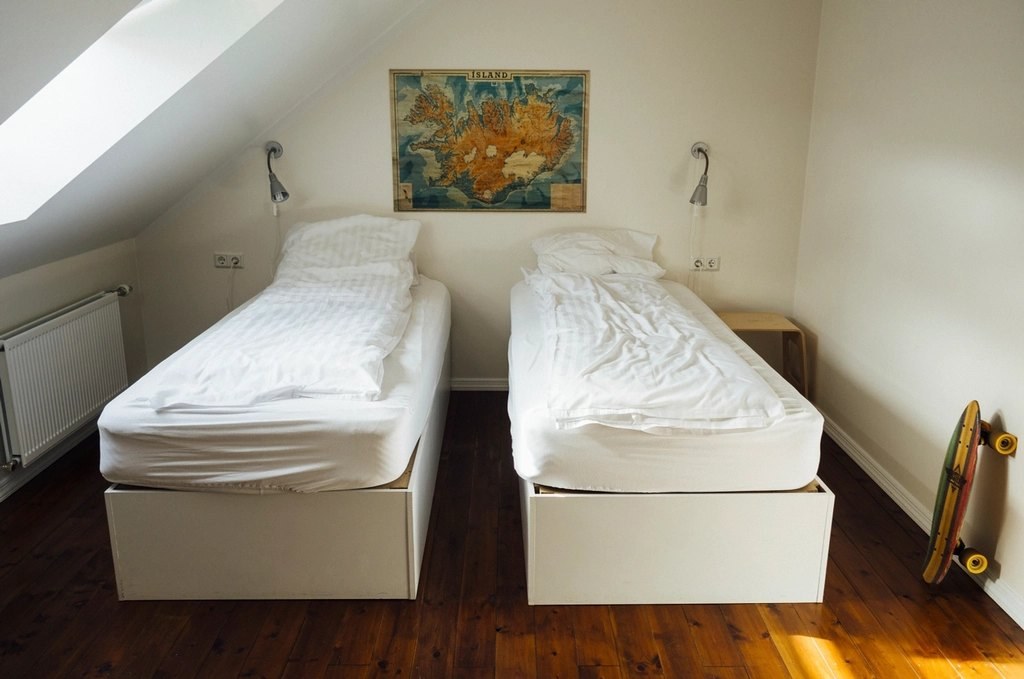 How to Sleep Cheap Anywhere: Hostels to Free Stays