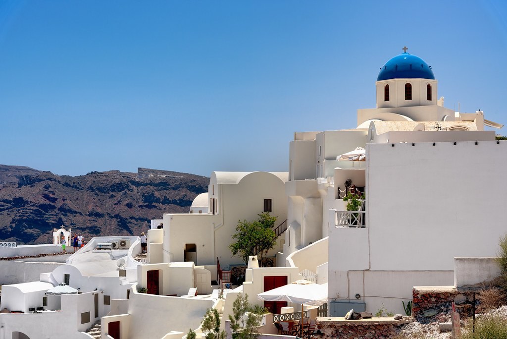 Santorini Travel Guide: Everything You Need to Know